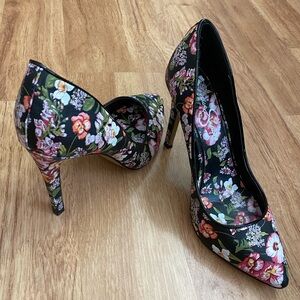 Jessica Simpson Pink Black Green White Floral Women's Heels Size 8